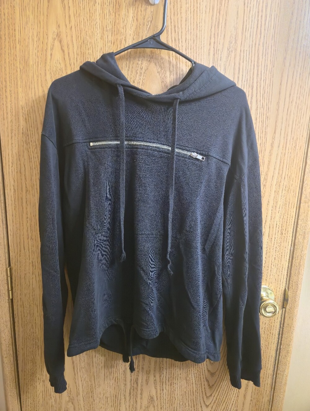H&M Divided Gray Mens Hooded Sweatshirt Black XS Raw Hem Utility Pocket